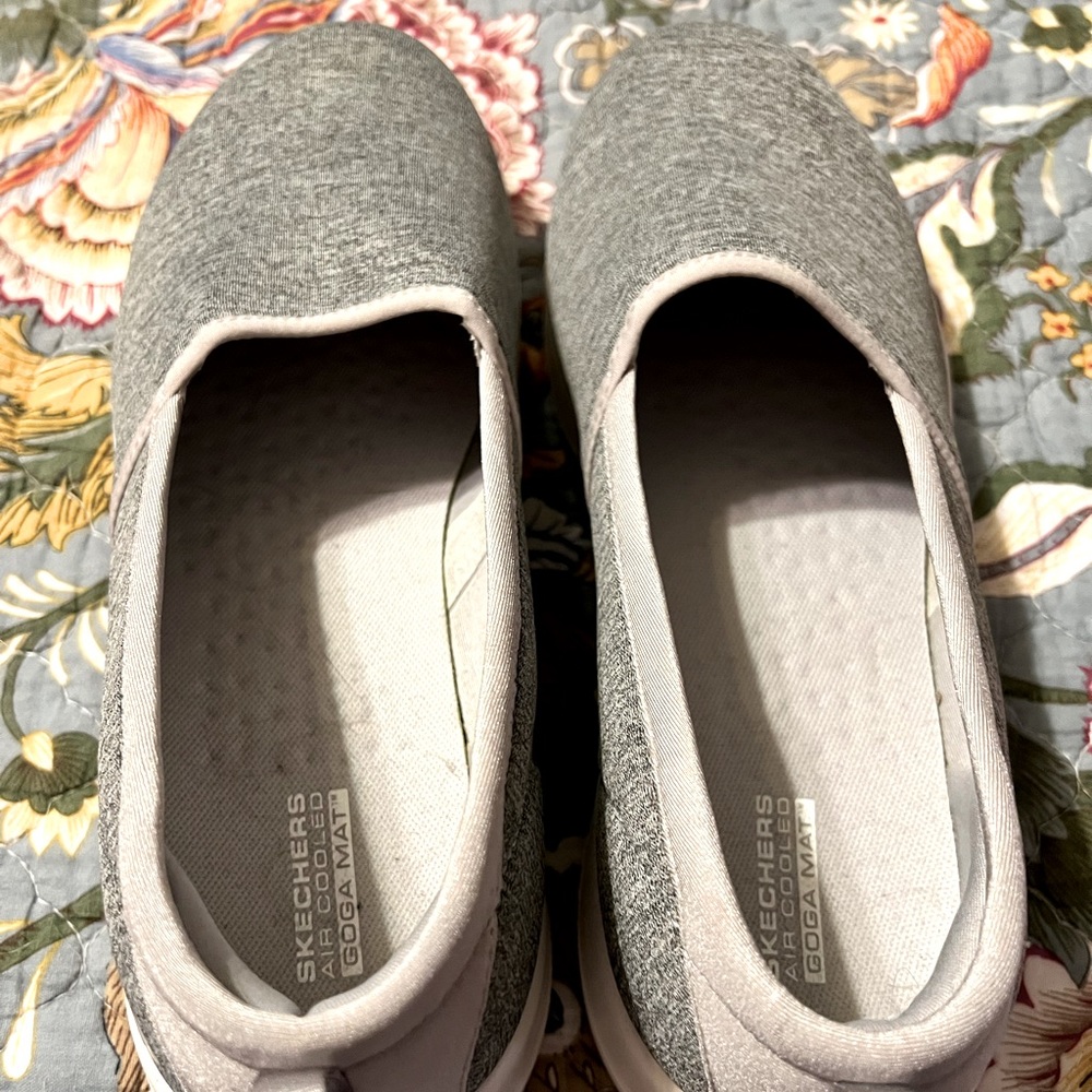 Skechers Go Walk 11 WIDE NWOT